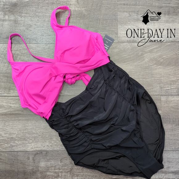 Blooming Jelly Cross Front Cut Out Tie Back One Piece Swimsuit Size XL - Picture 2 of 6